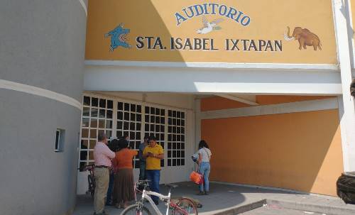 Vecinos impiden instalación de casillas en Atenco